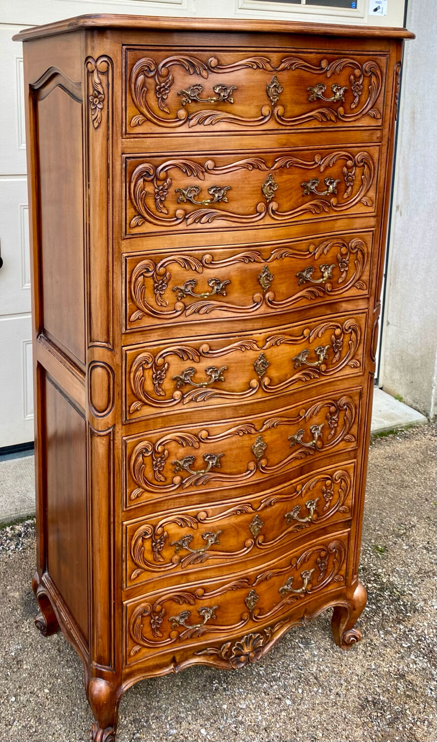 Semainier chiffonnier avec gravure style Louis XV à 7 tiroirs