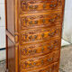 Semainier chiffonnier avec gravure style Louis XV à 7 tiroirs