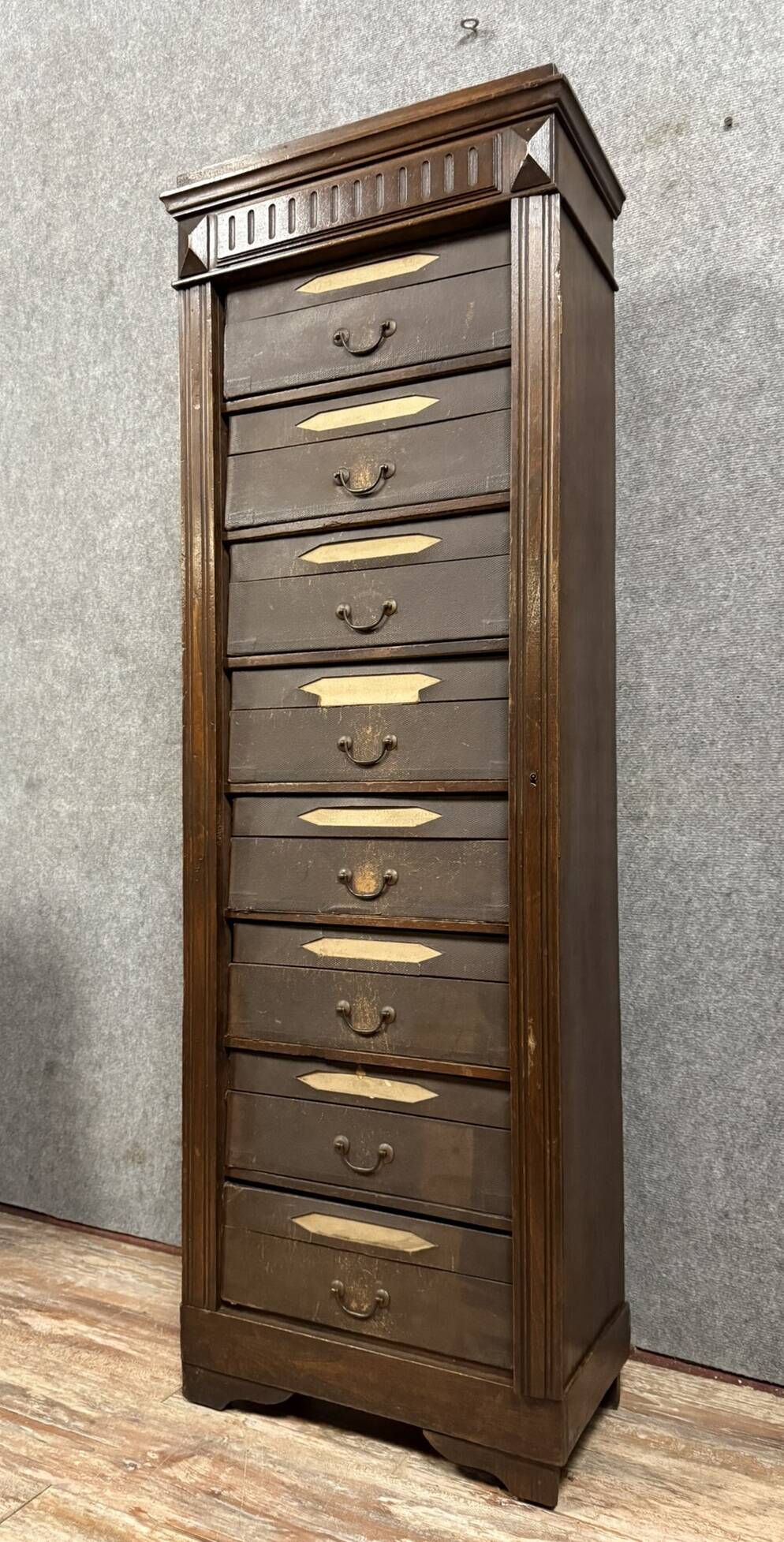 Large Napoleon III period oak cardboard box