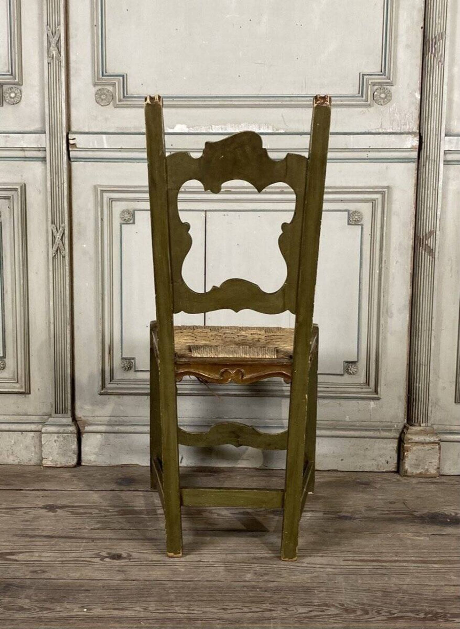 Set of 12 carved wooden chairs, Italy