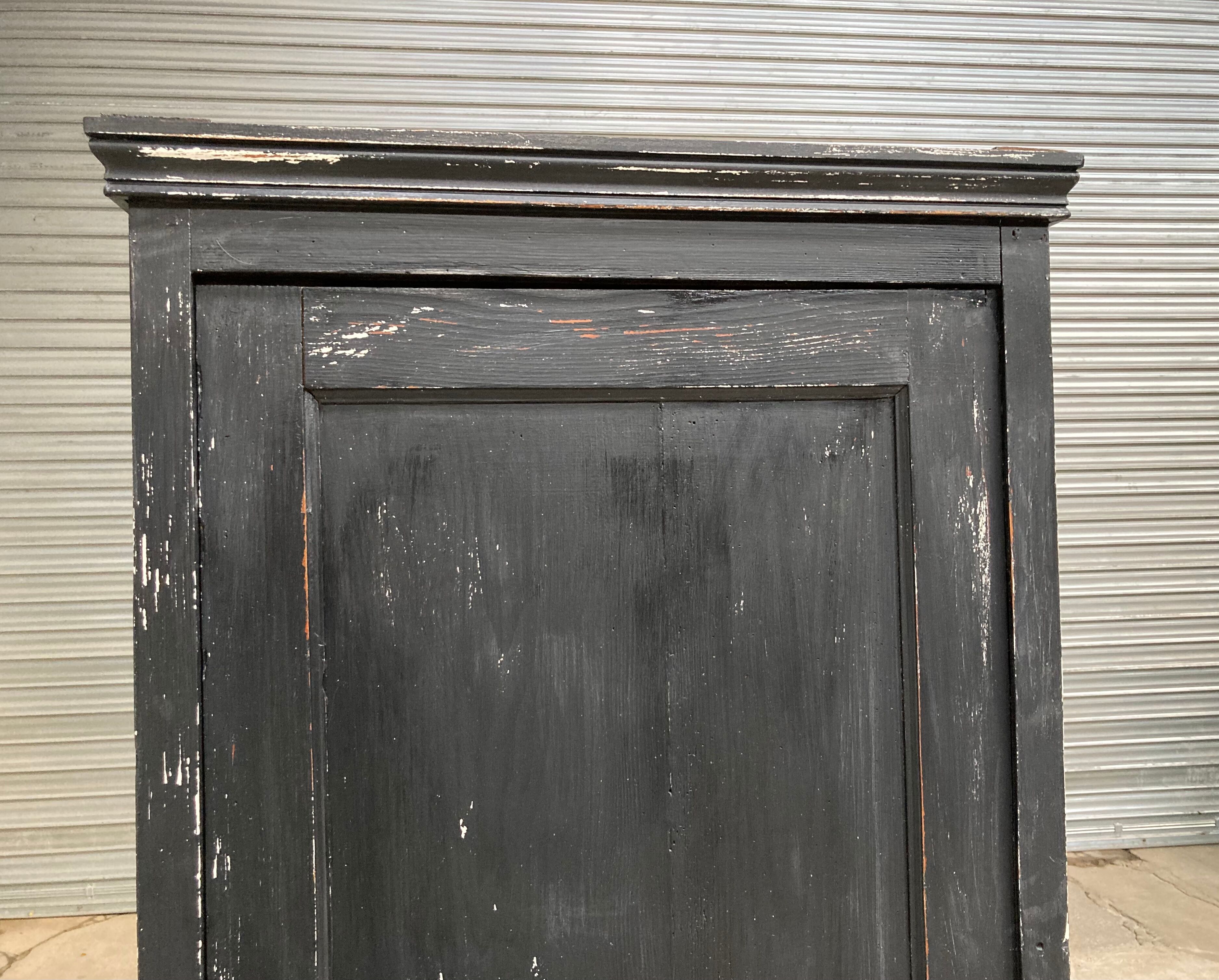 Patinated fir bonnetière