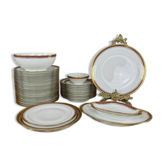 Limoges porcelain table service, 37 pieces, 20th century