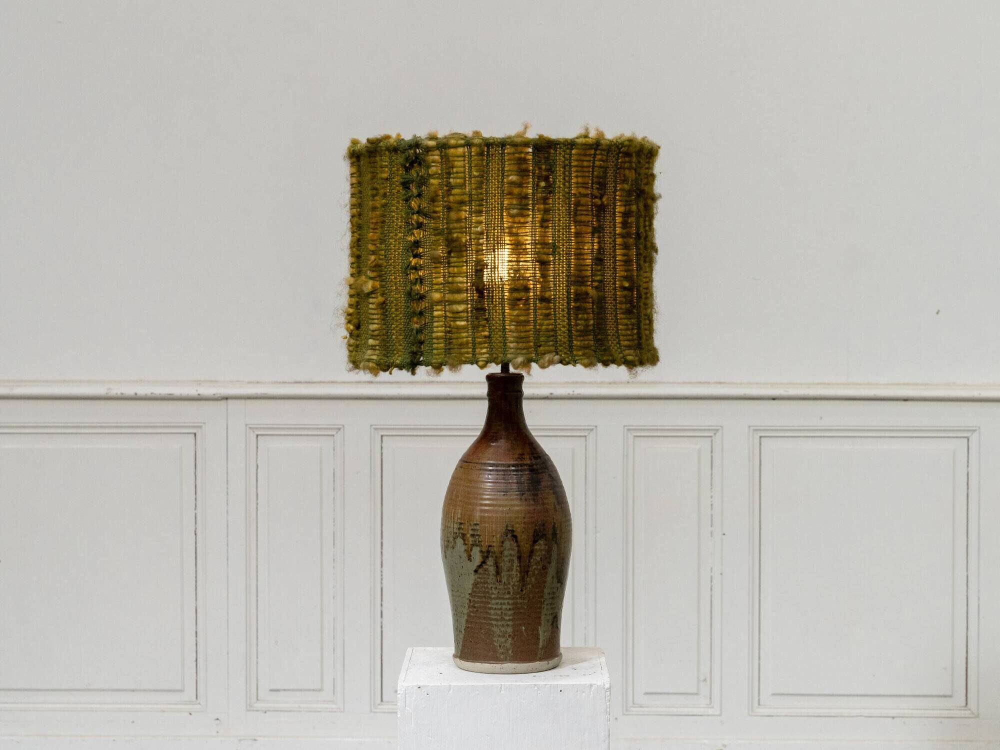 Vintage ceramic lamp with green wool shade, 1960s.