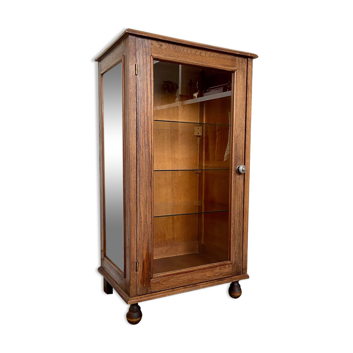 Dark wood display case and transparent glass