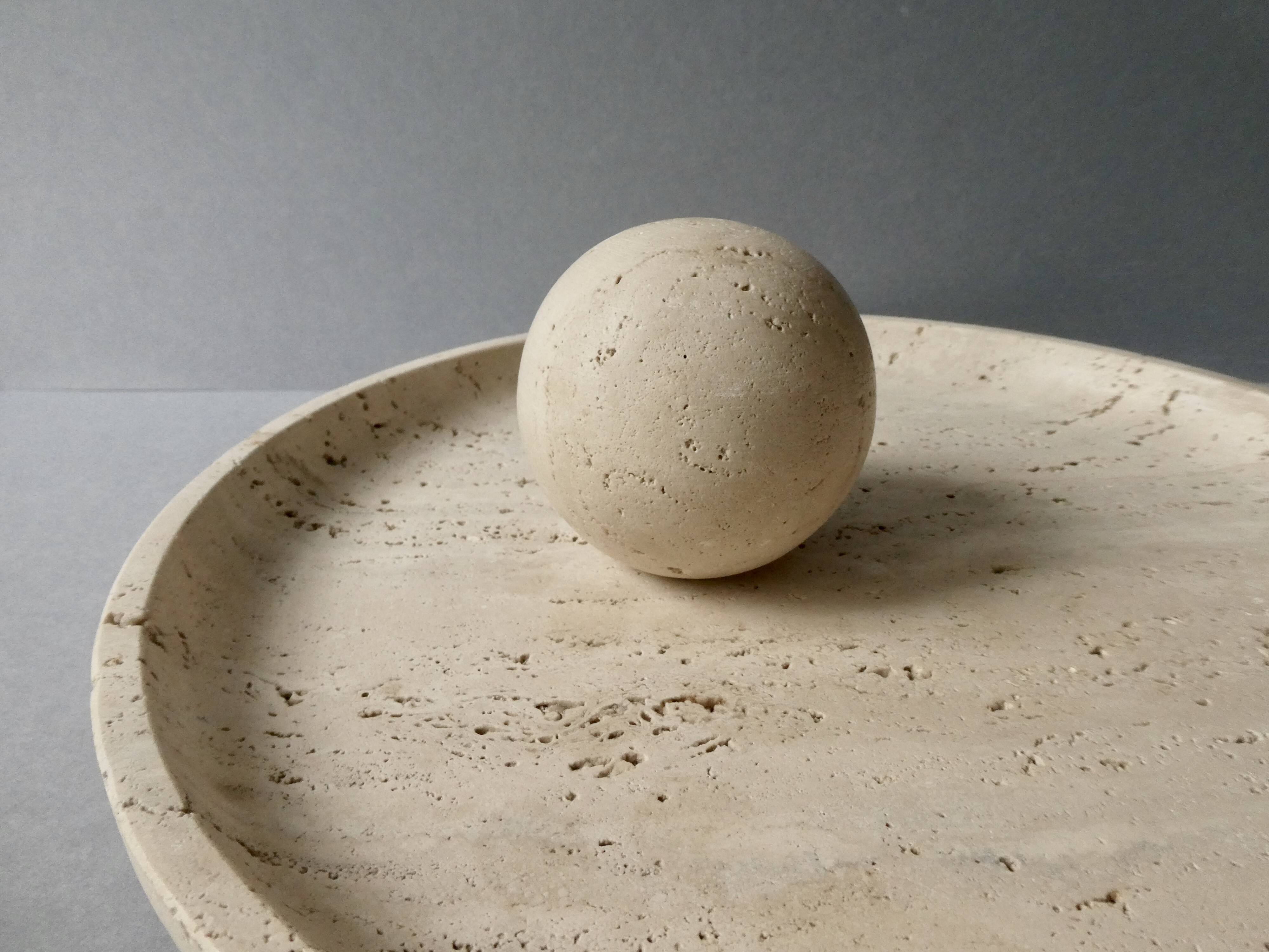 Large cup and its sphere, in travertine, 1970s