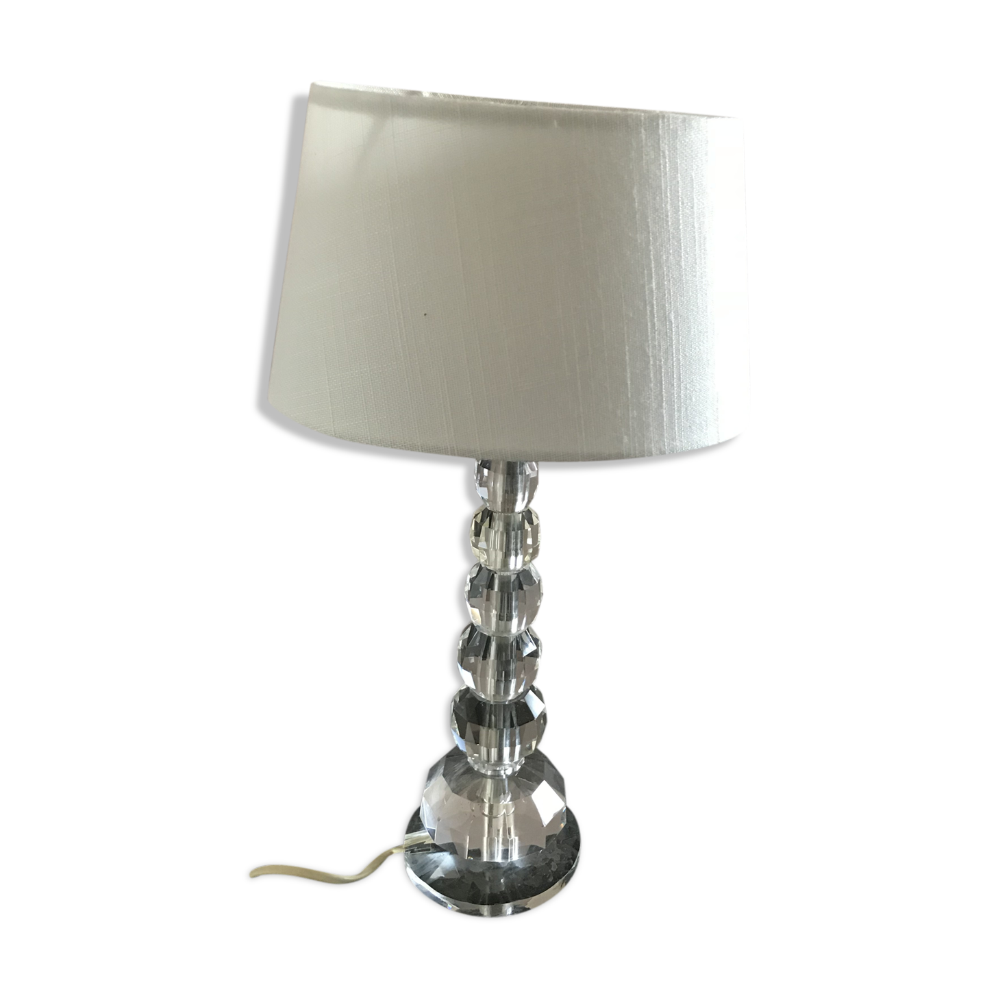 Lamp base