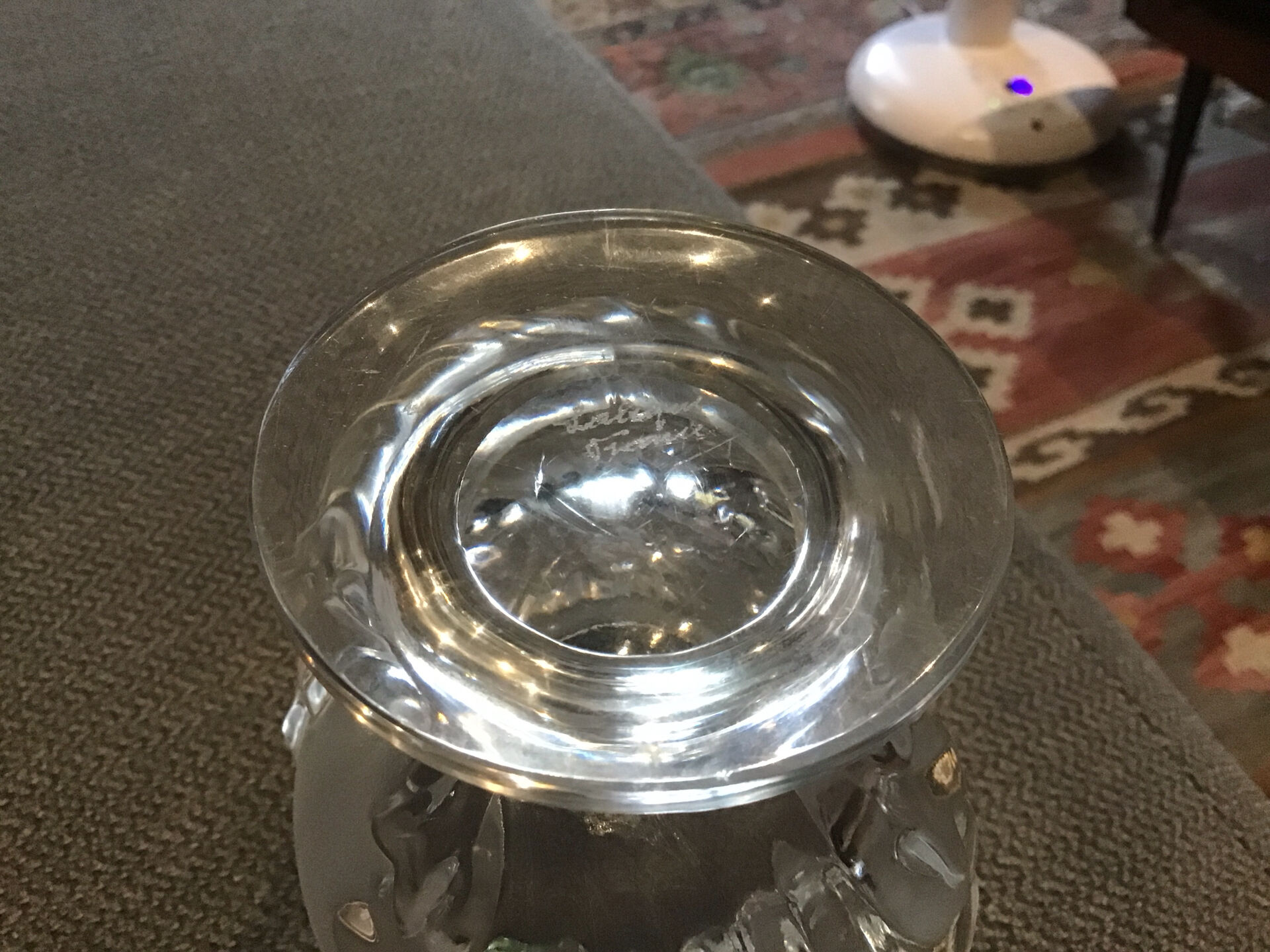 Lalique vase model Saint Cloud