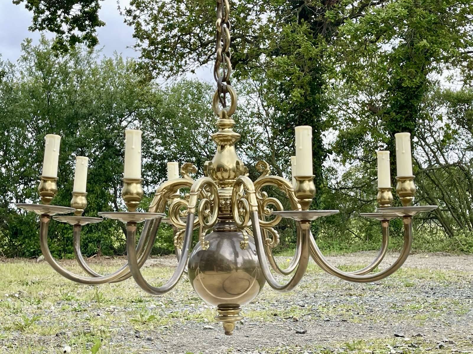 Lustre hollandais en laiton 8 feux années 60 - 85cmx1m23.