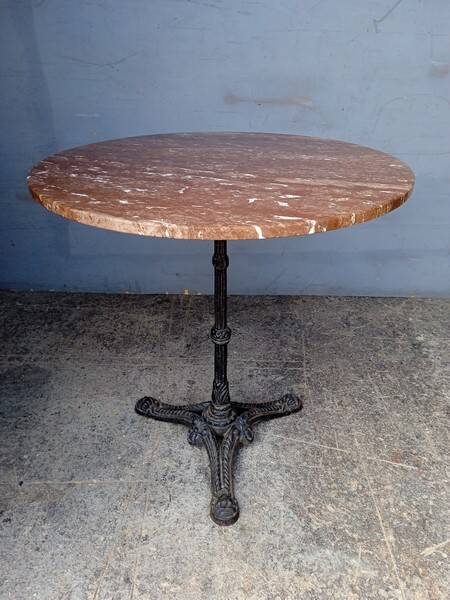 70cm marble bistro table / pedestal table
