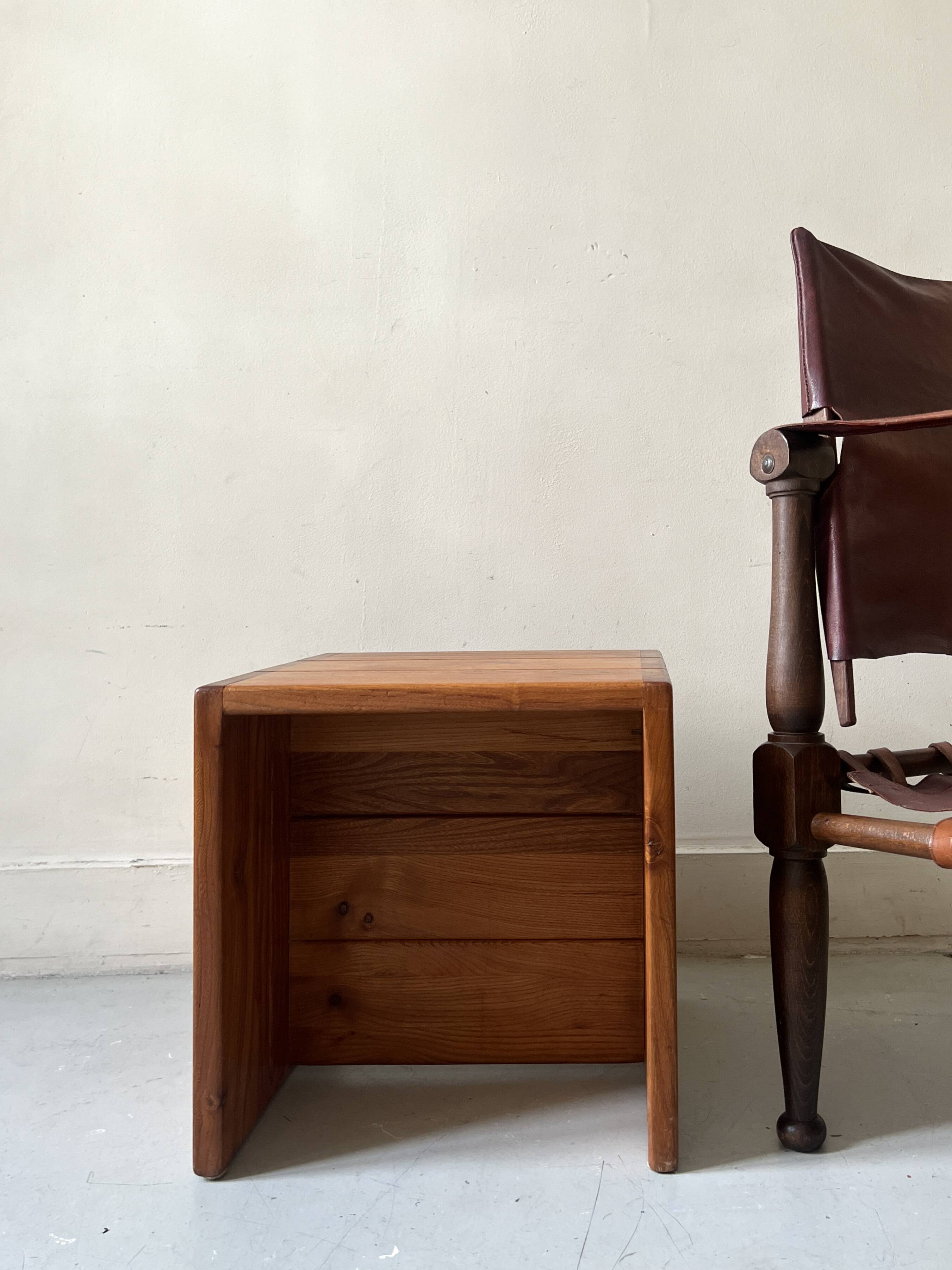side table bedside in solid elm, Maison Regain 1970