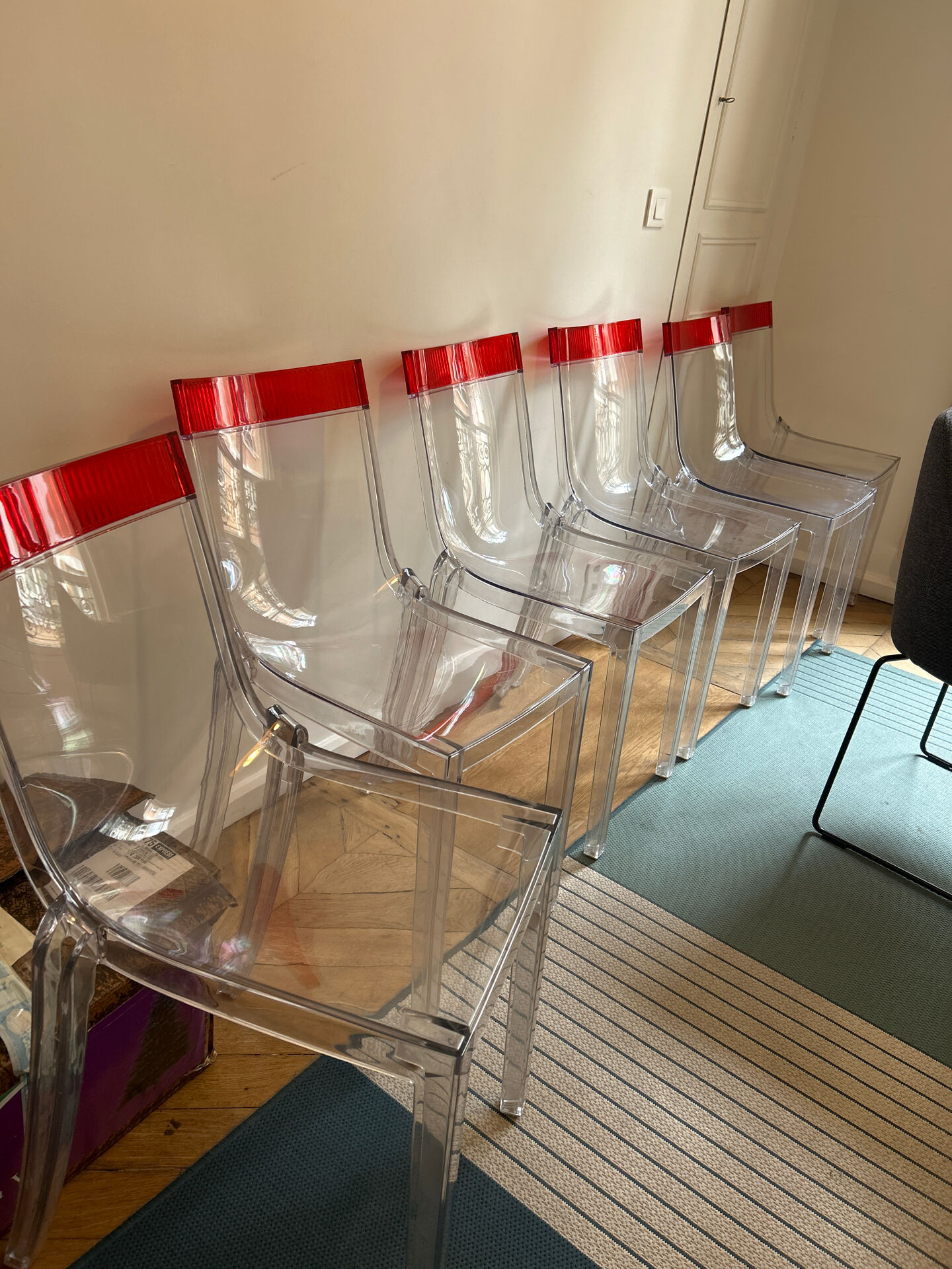 chaises Starck × Kartell