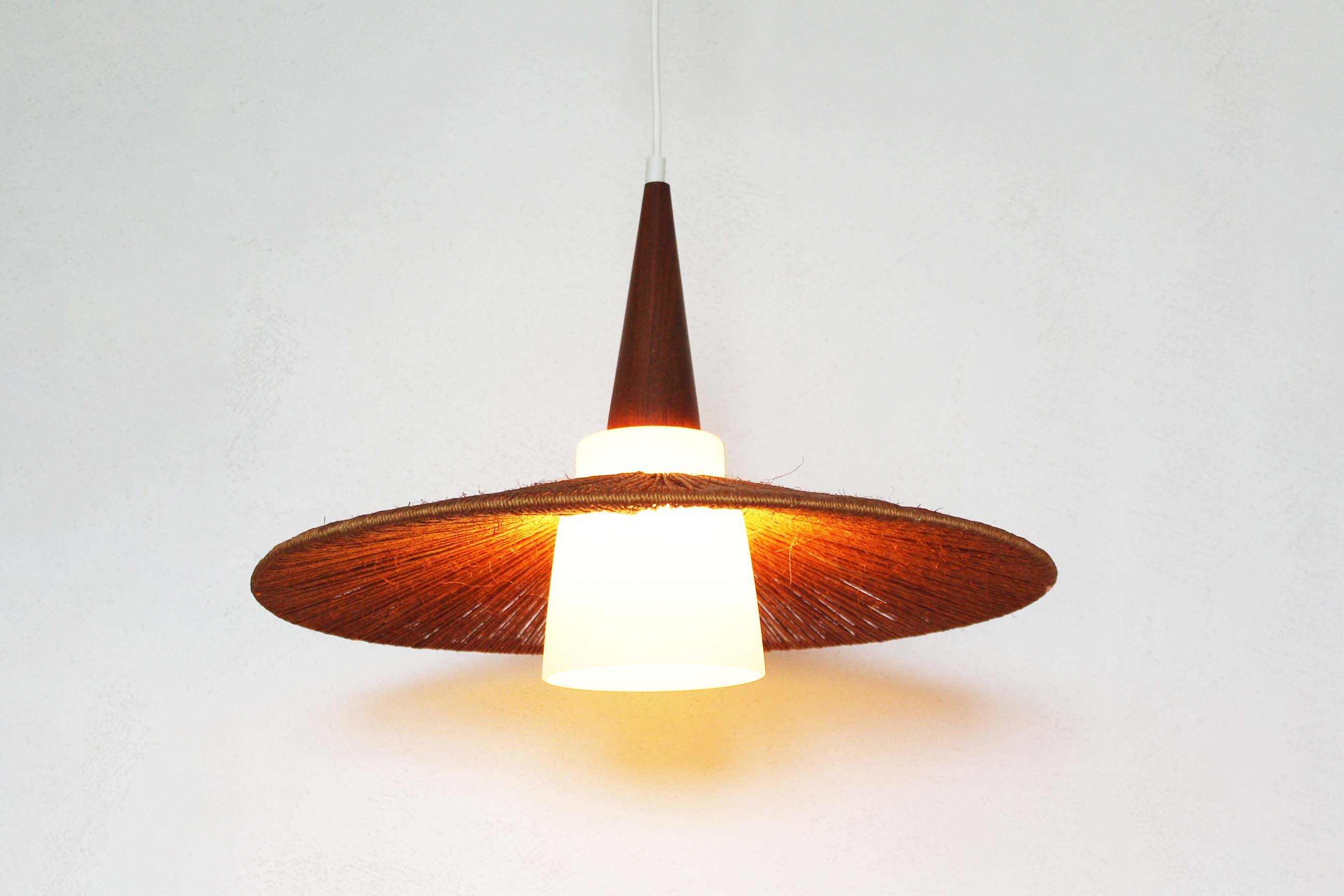 Sisal Pendant lamp by Temde