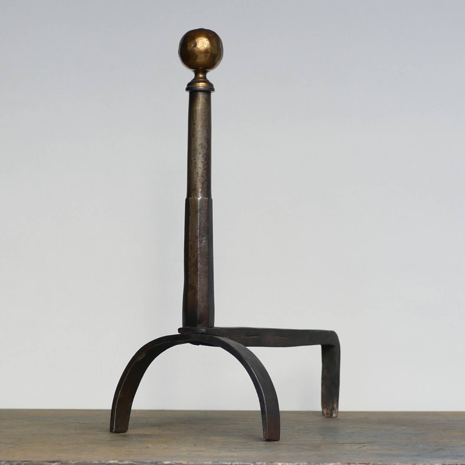 Monumental chenets for fireplace - Italian production - Minimalist design