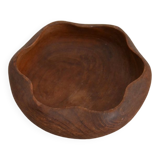 Wooden pocket tray with wavy edges