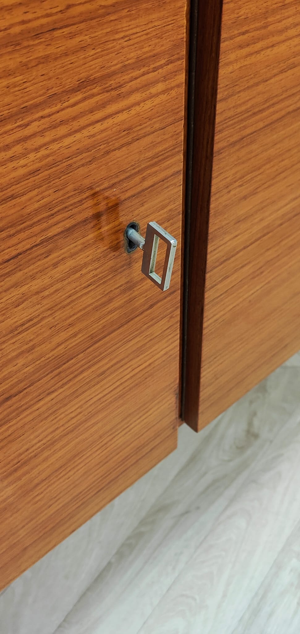 Enfilade Mid Century