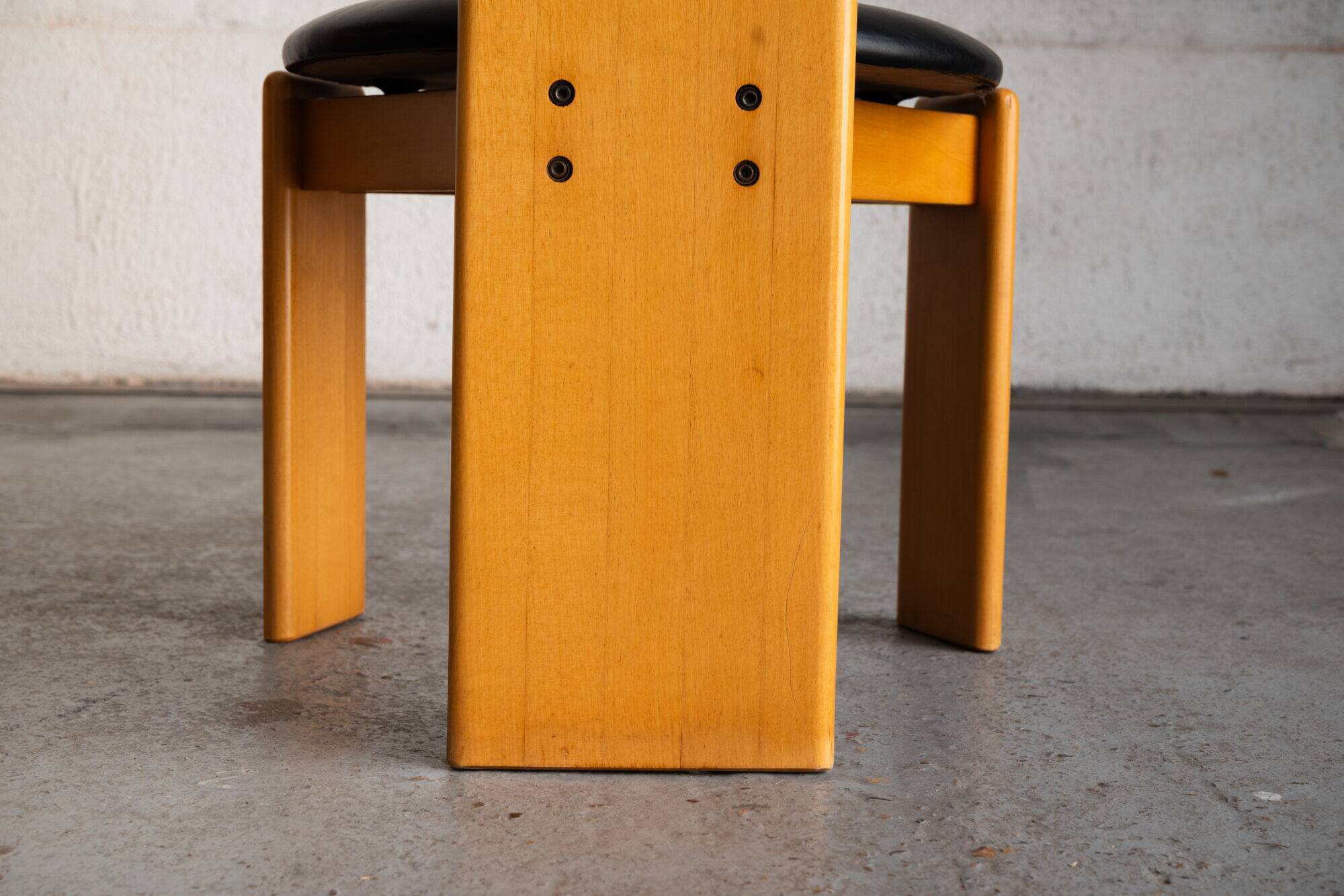 Set of 6 dining chairs by Mario Marenco