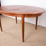 Danish oval teak dining table by Gudme Mobelfabrik 1960.