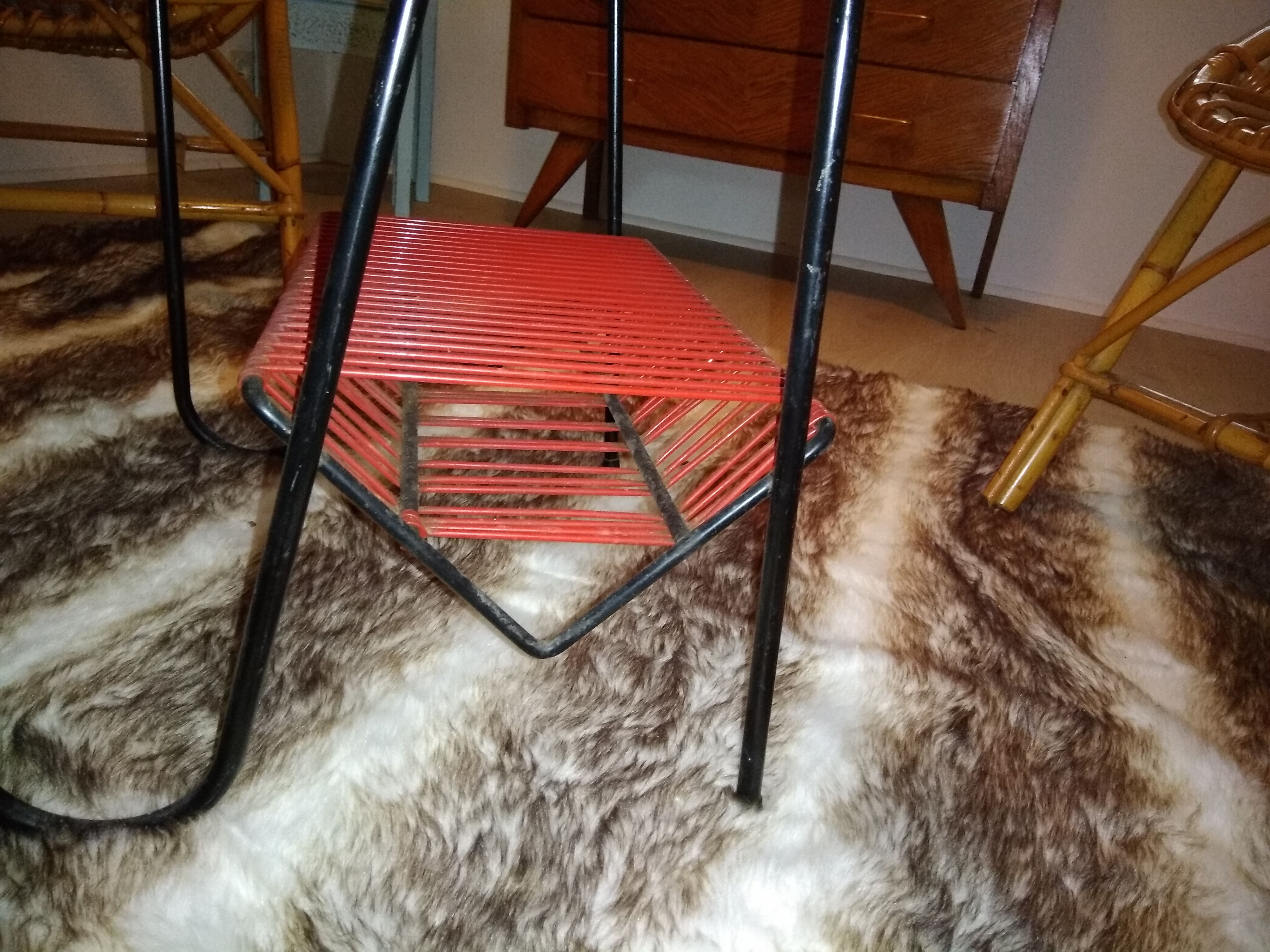 Table vintage scoubidou