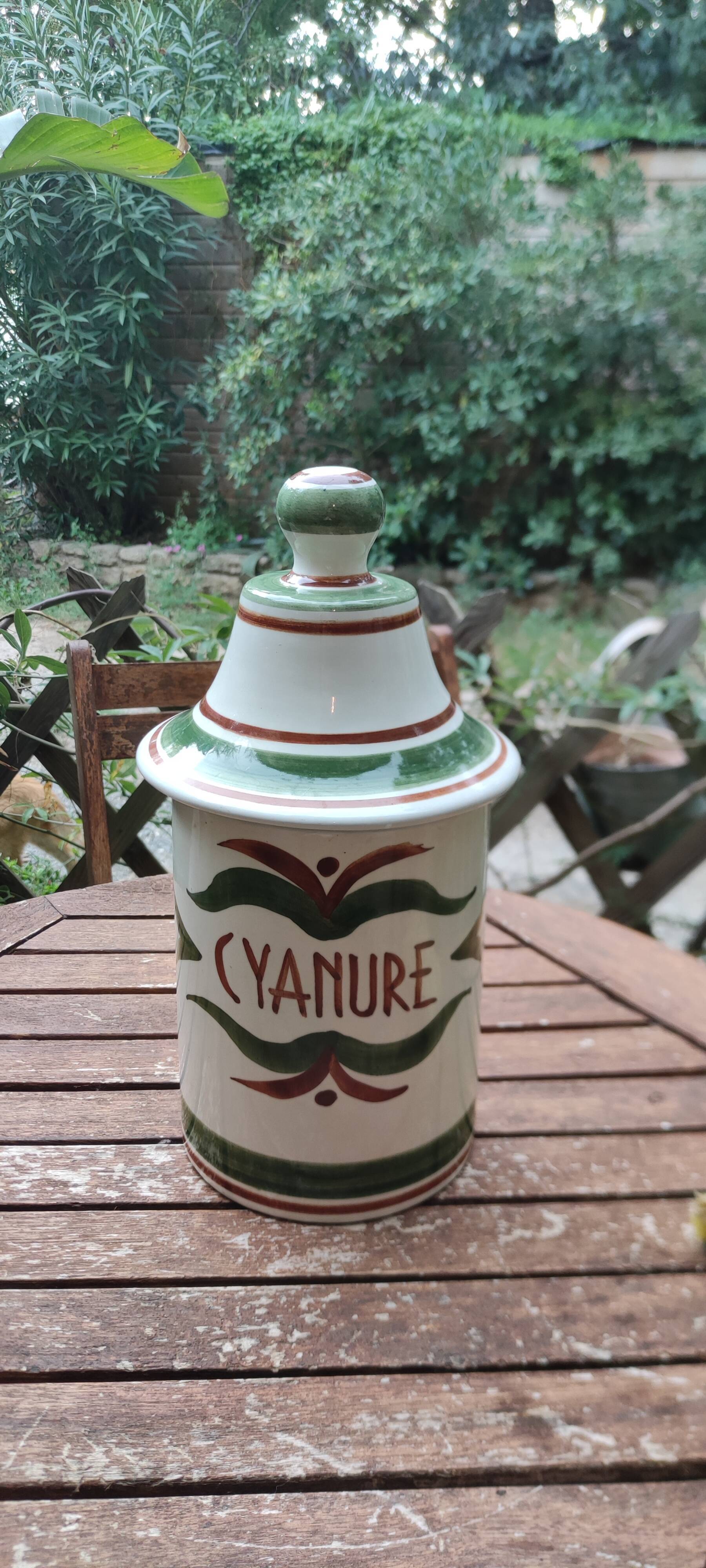 Cyanide medicine jar earthenware Longchamp