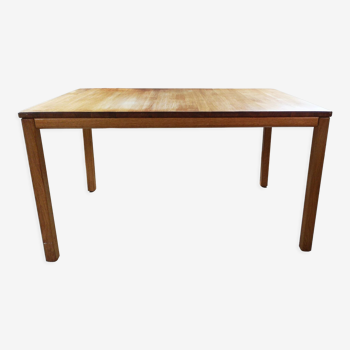 Haslev oak dining table