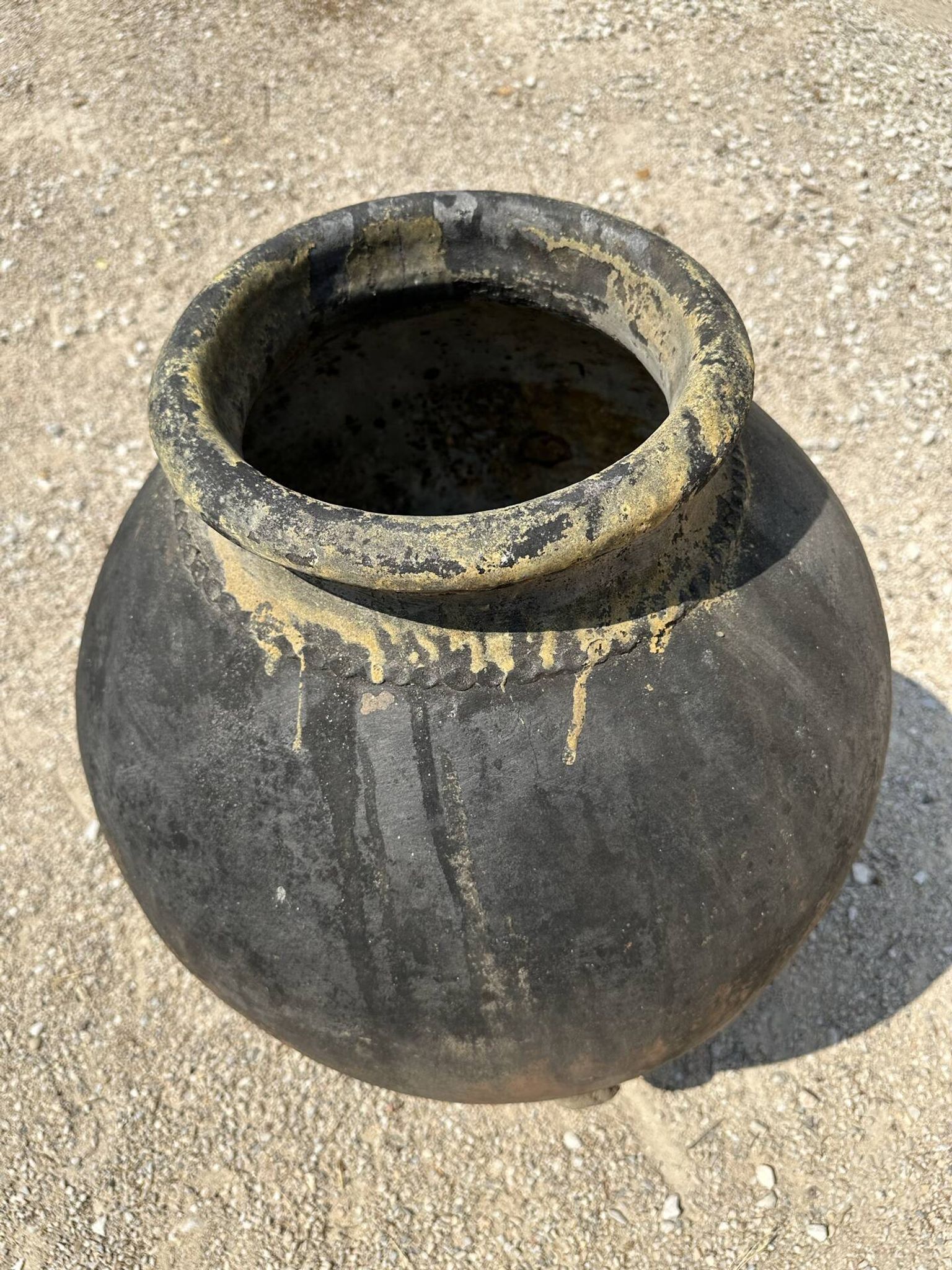 18th-century ancient terracotta wine jar