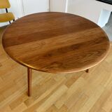 Solo round table by neri&hu