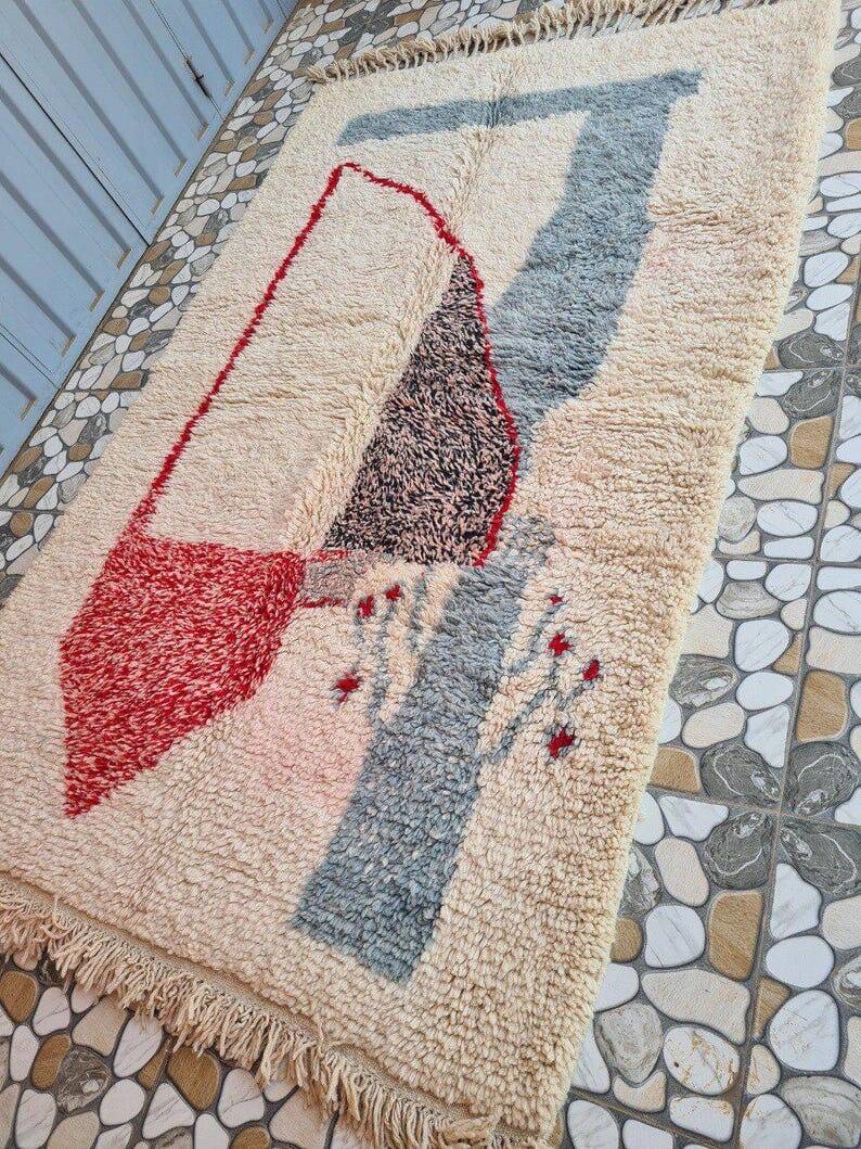 Handwoven traditional Berber rug size 1/2 m