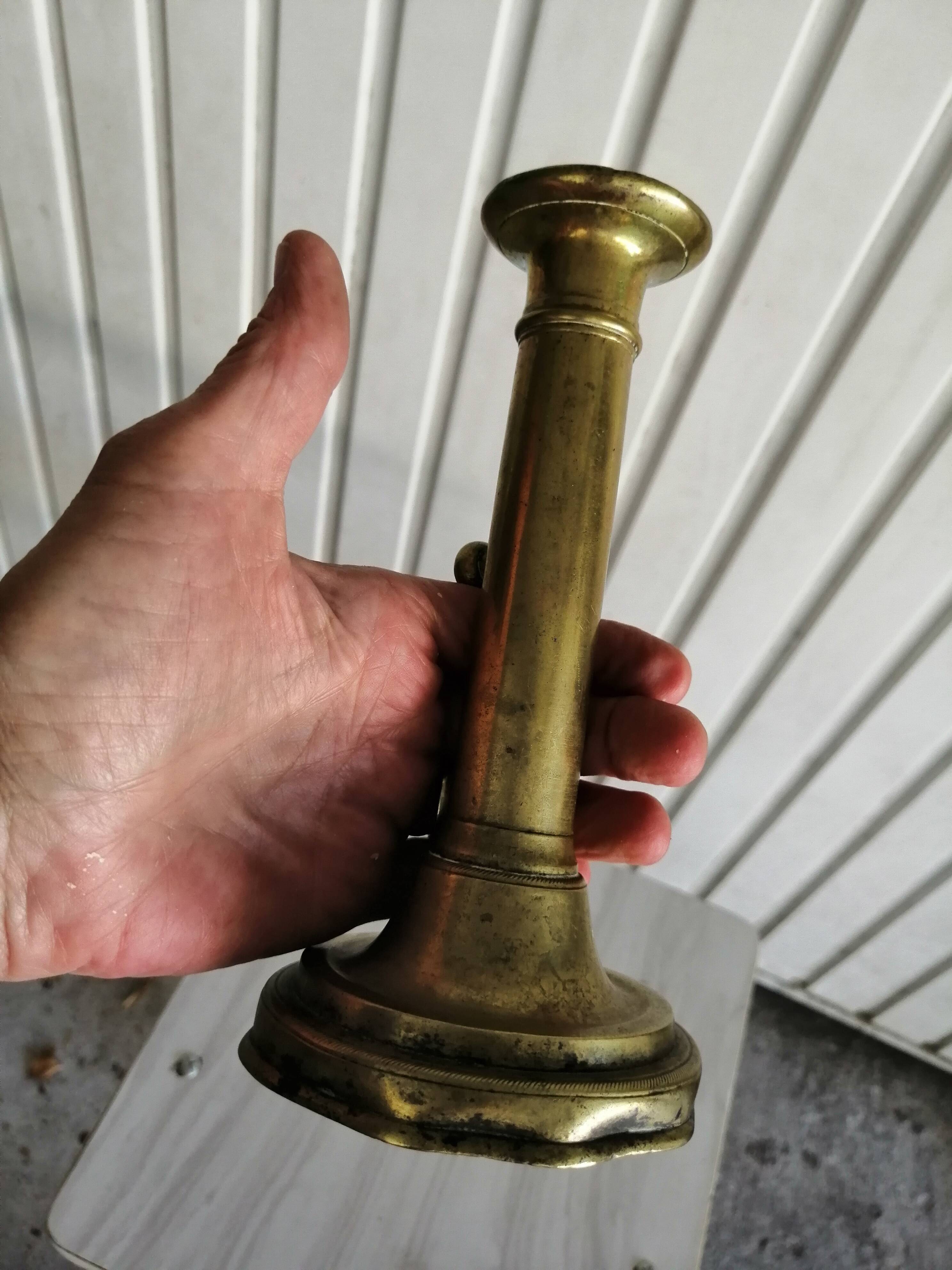 Brass candlestick with pusher