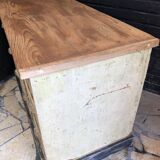 Trade cabinet with drawers