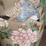 Antique Japanese vase in ceramic with floral and bird decoration, 19th century.