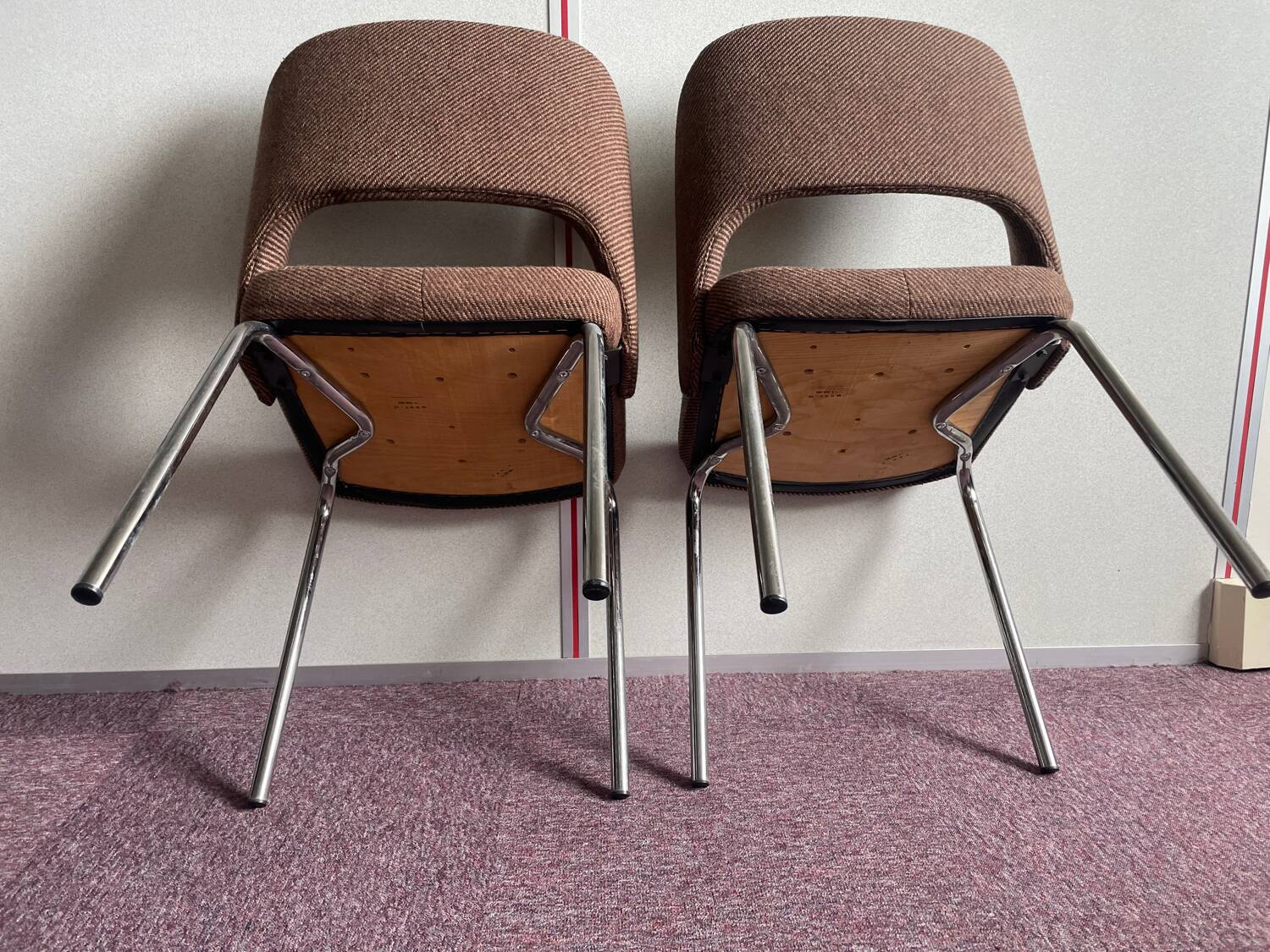 Set of 6 barrel chairs