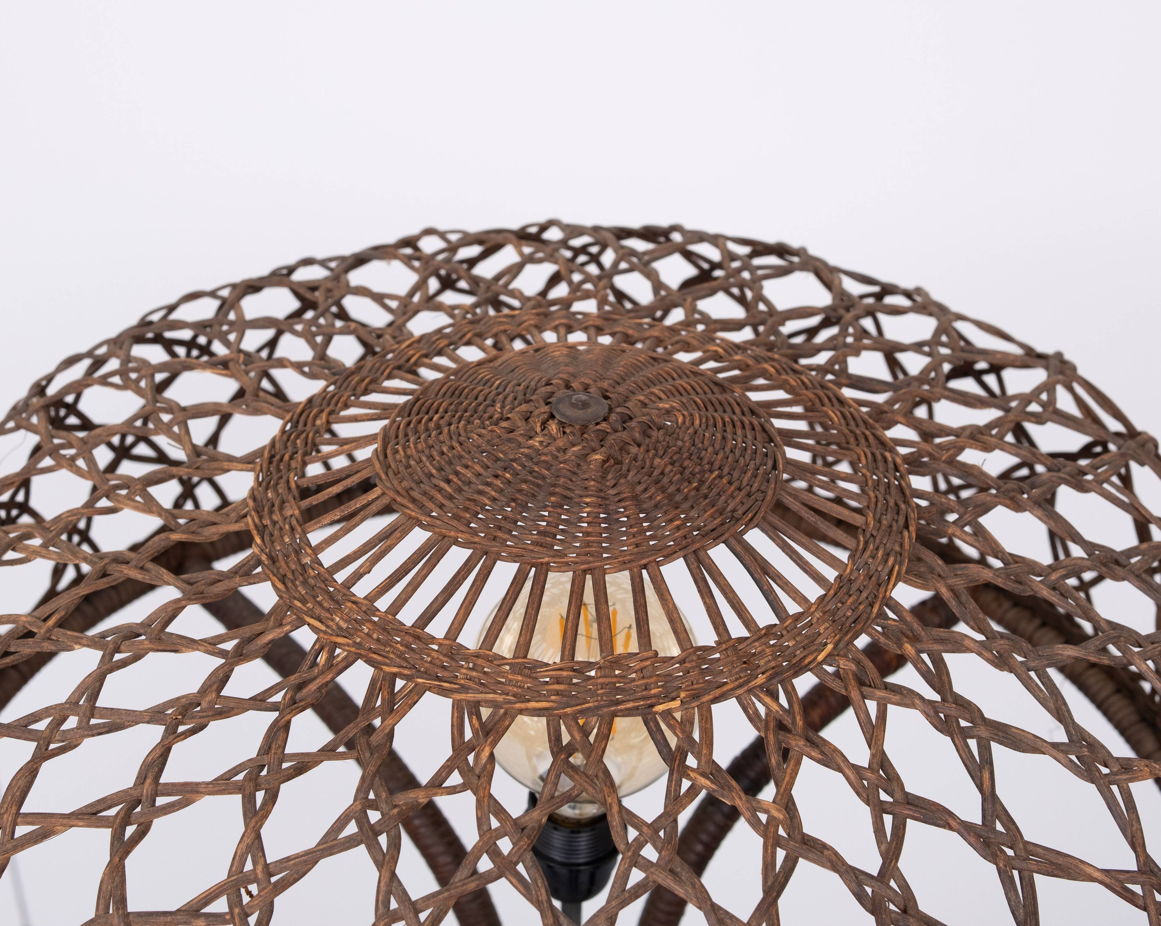 Stunning Wicker floor lamp 1920s Manufacture by L.p.h. de Ridder Amsterdam