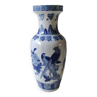 Vase balustre Asiatique. Motifs floraux/oiseaux exotiques. Frises plumes, coeurs. Haut 36 cm