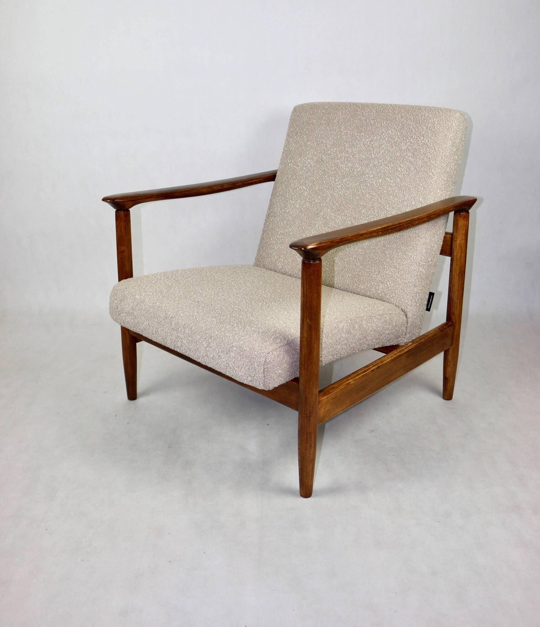 GFM-142 armchair, design by Edmund Homa from the 70s, beige boucle - 2 pieces available
