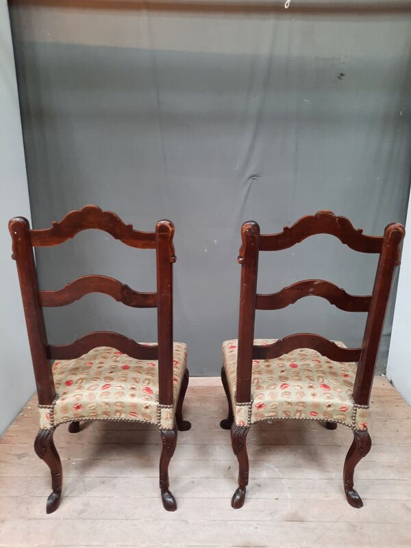 Paire de chaises anciennes pieds sabot
