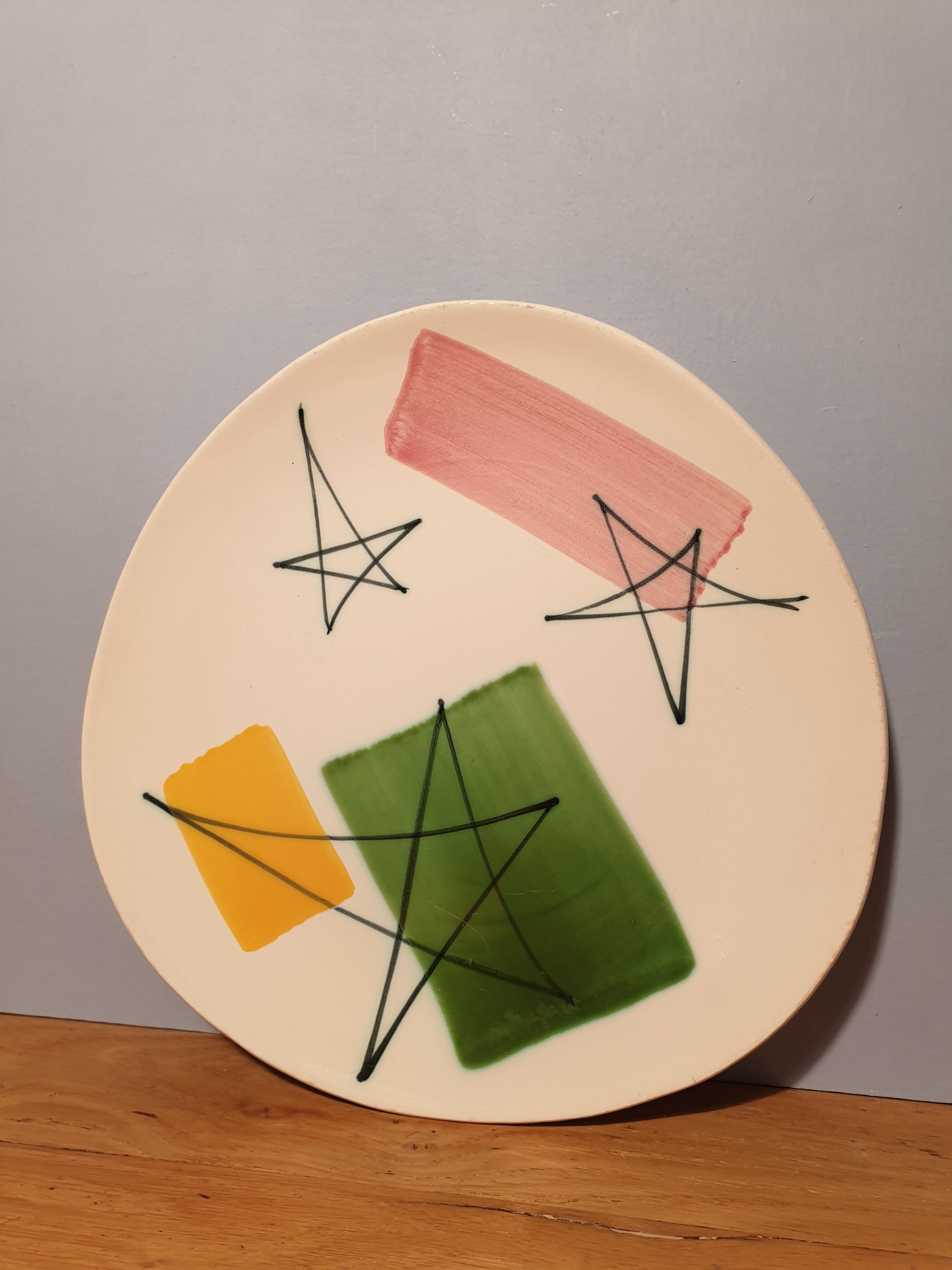 Assiette salins forme libre, 1950