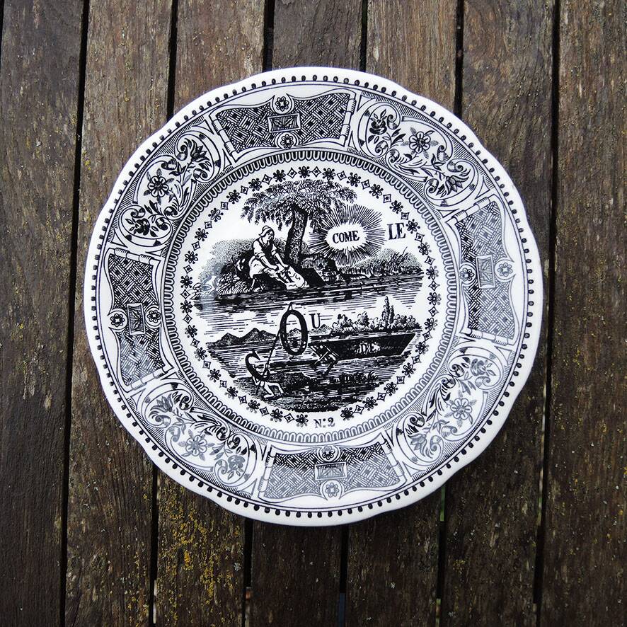 6 old talking plates Gien – Friendship