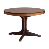 Baumann round table in teak