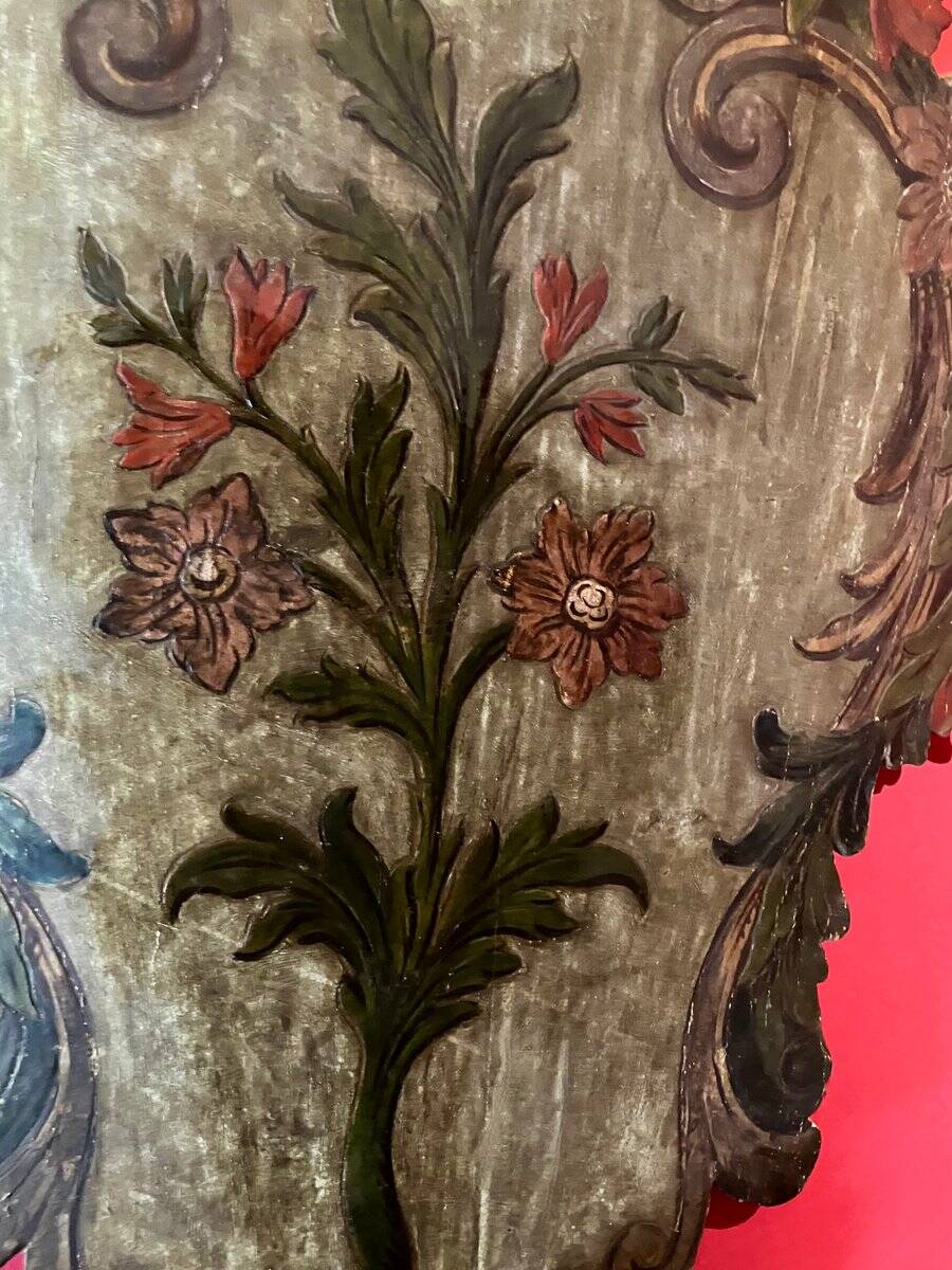 18th Century Rococo Venetian Polychrome and Mecca Lacquered Wooden Wall Sconces with Iron Arms, Set of 2