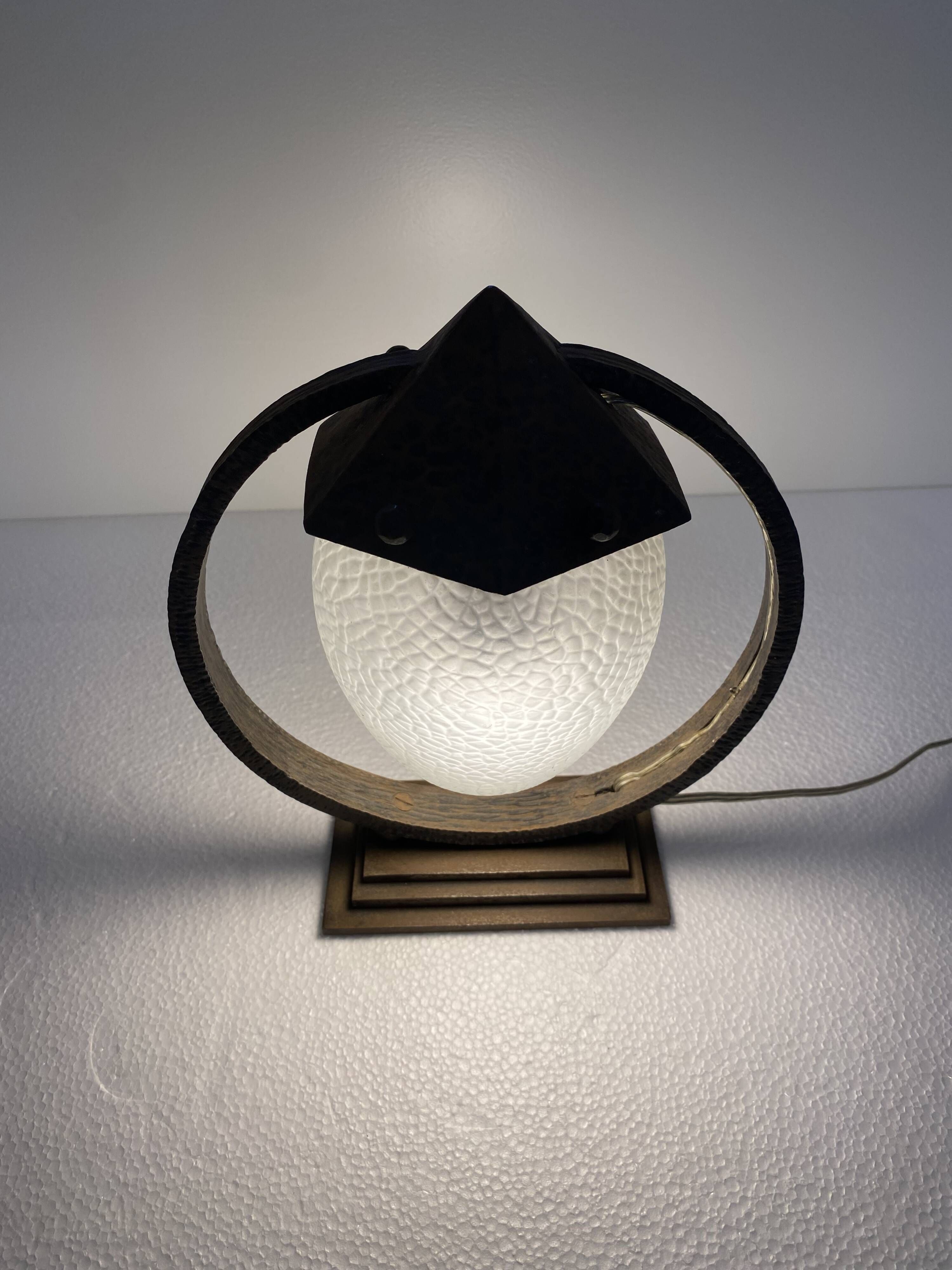 Sculptural Art Deco Table Lamp With Frosted Glass Shade, 1930s