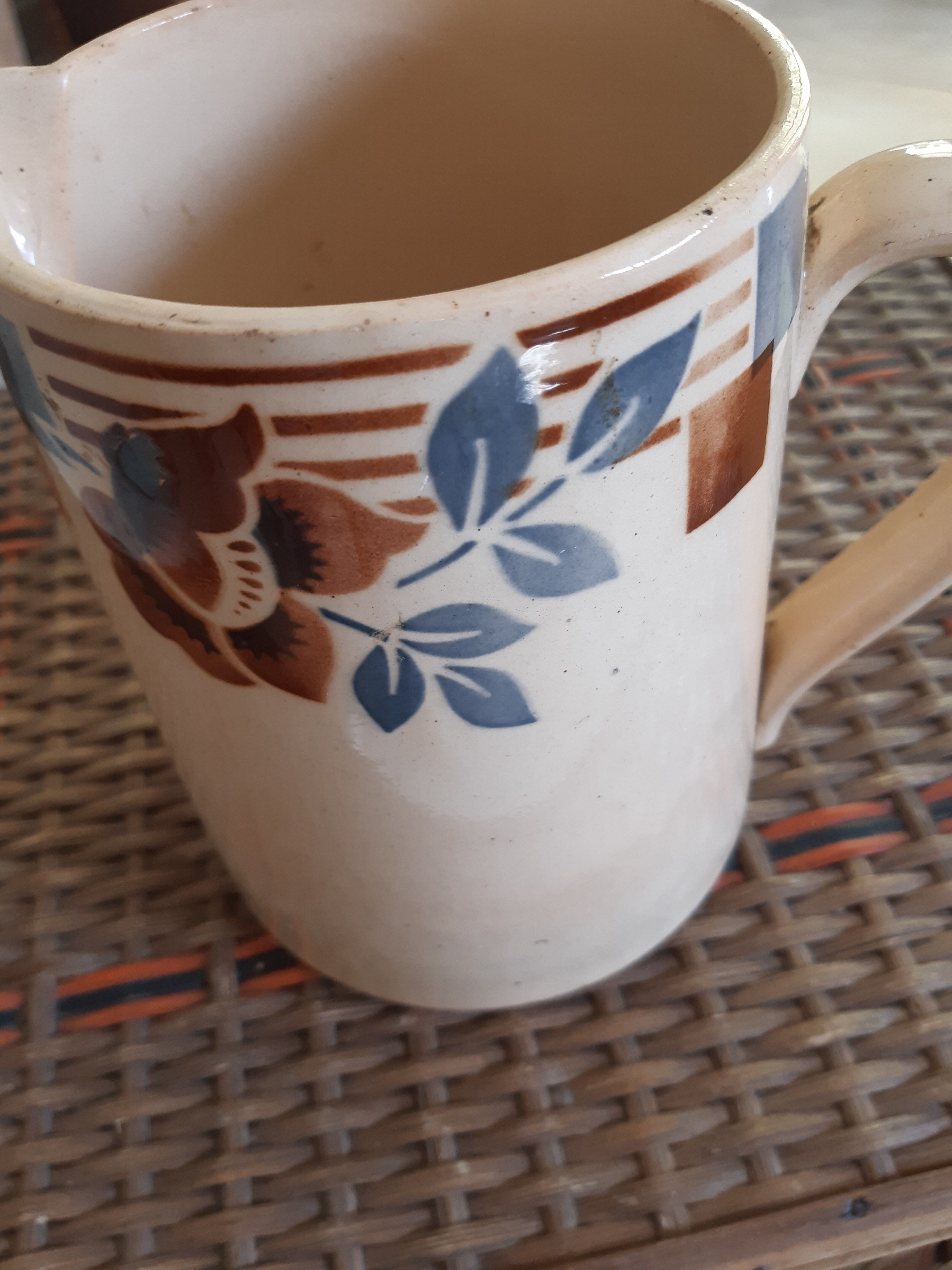 Digoin Pitcher