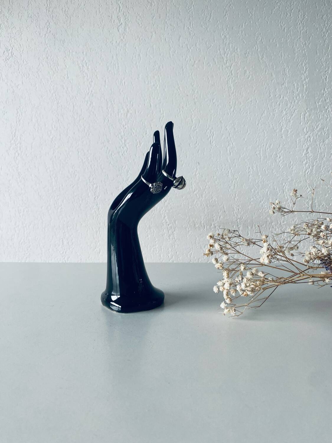 Handmade ceramic vase and jewelry holder