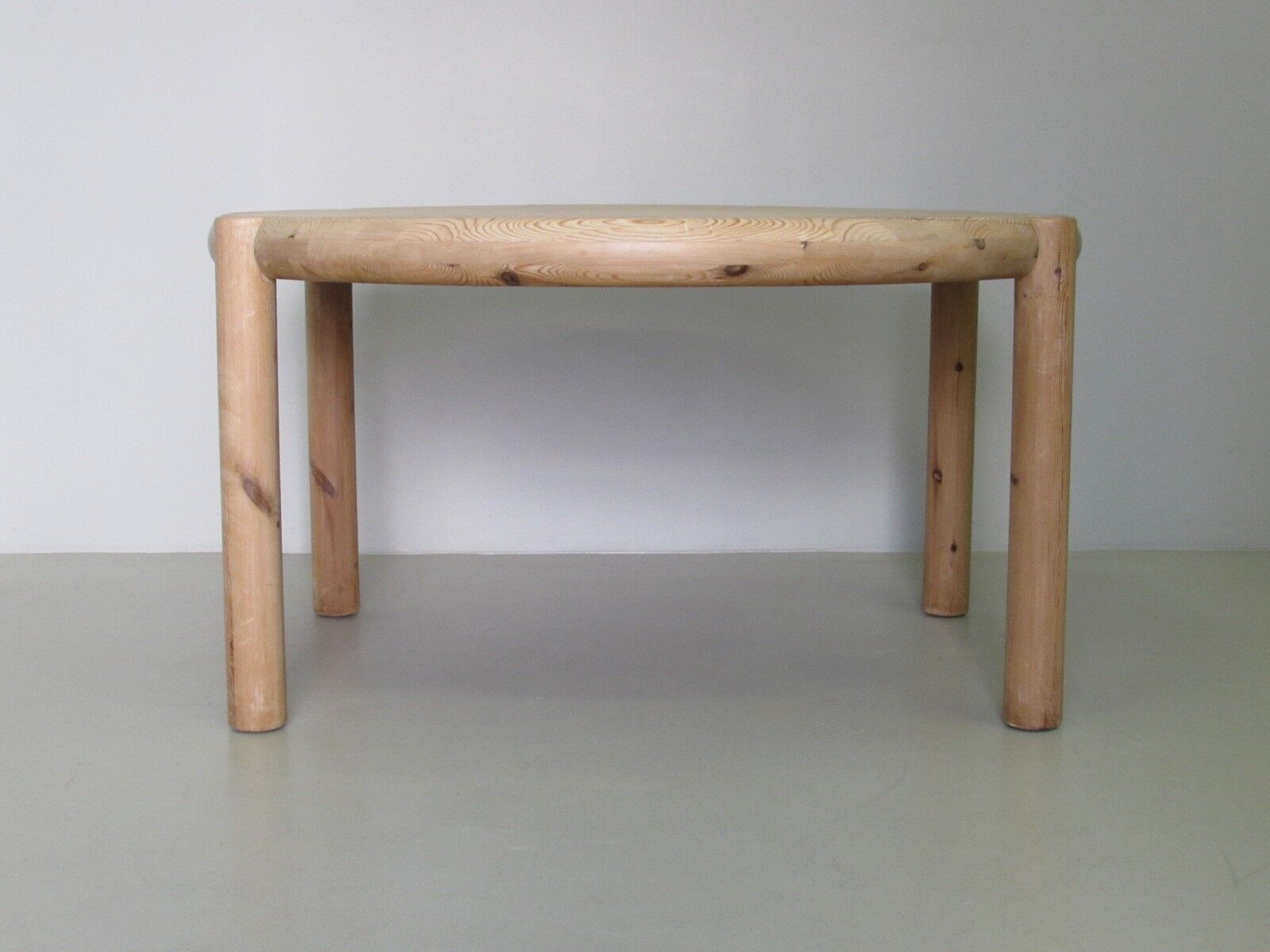 Table à manger en pin massif par Rainer Daumiller pour Hirtshals Savværk - 1971