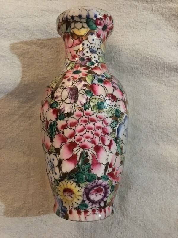 Vase Porcelaine motif fleuri