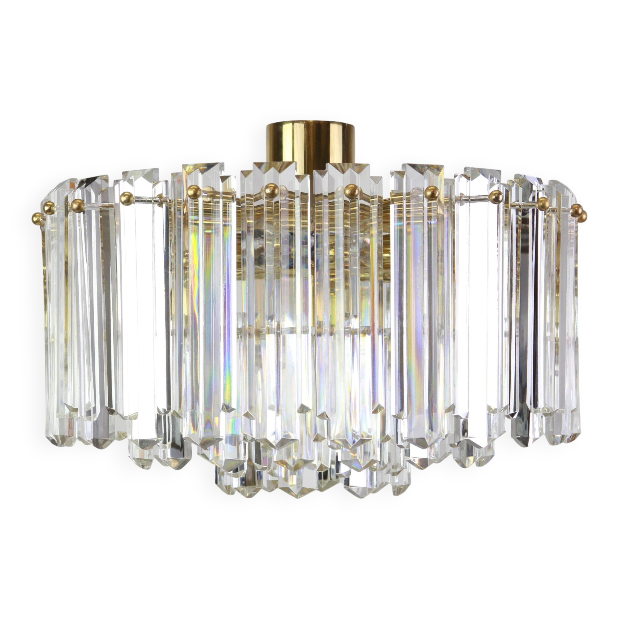 Elegant brass light fixture, crystal glass Floria, Kalmar, Austria, 1970.