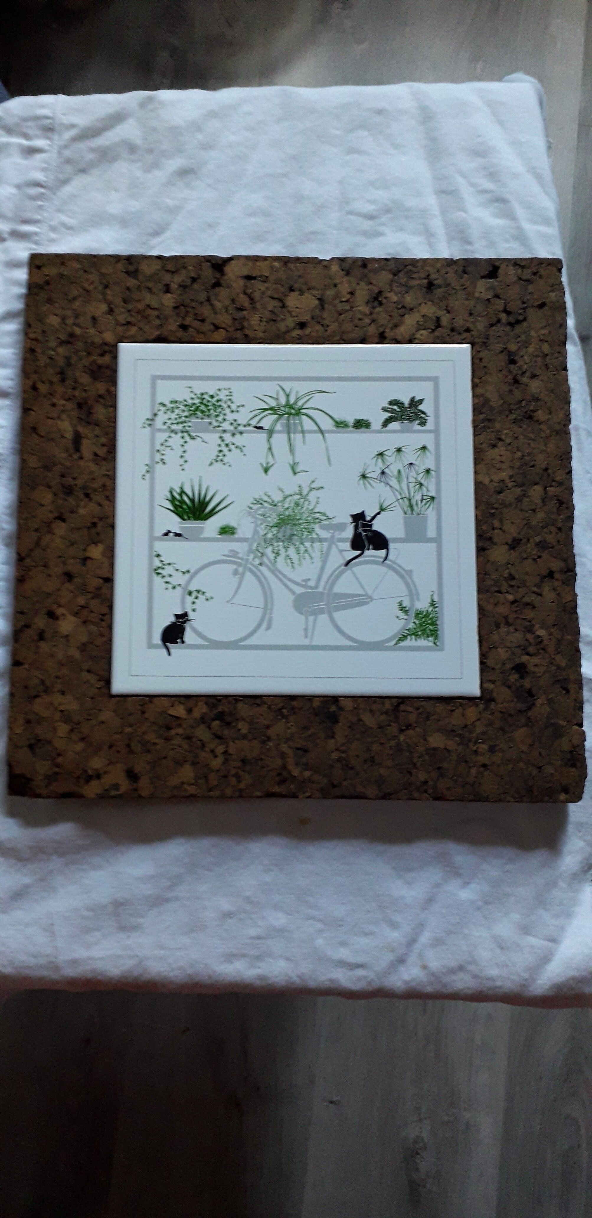 Decorative ceramic and cork underside