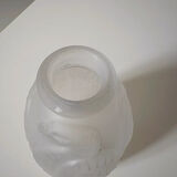 Vase art déco en verre pressé moulé aigle