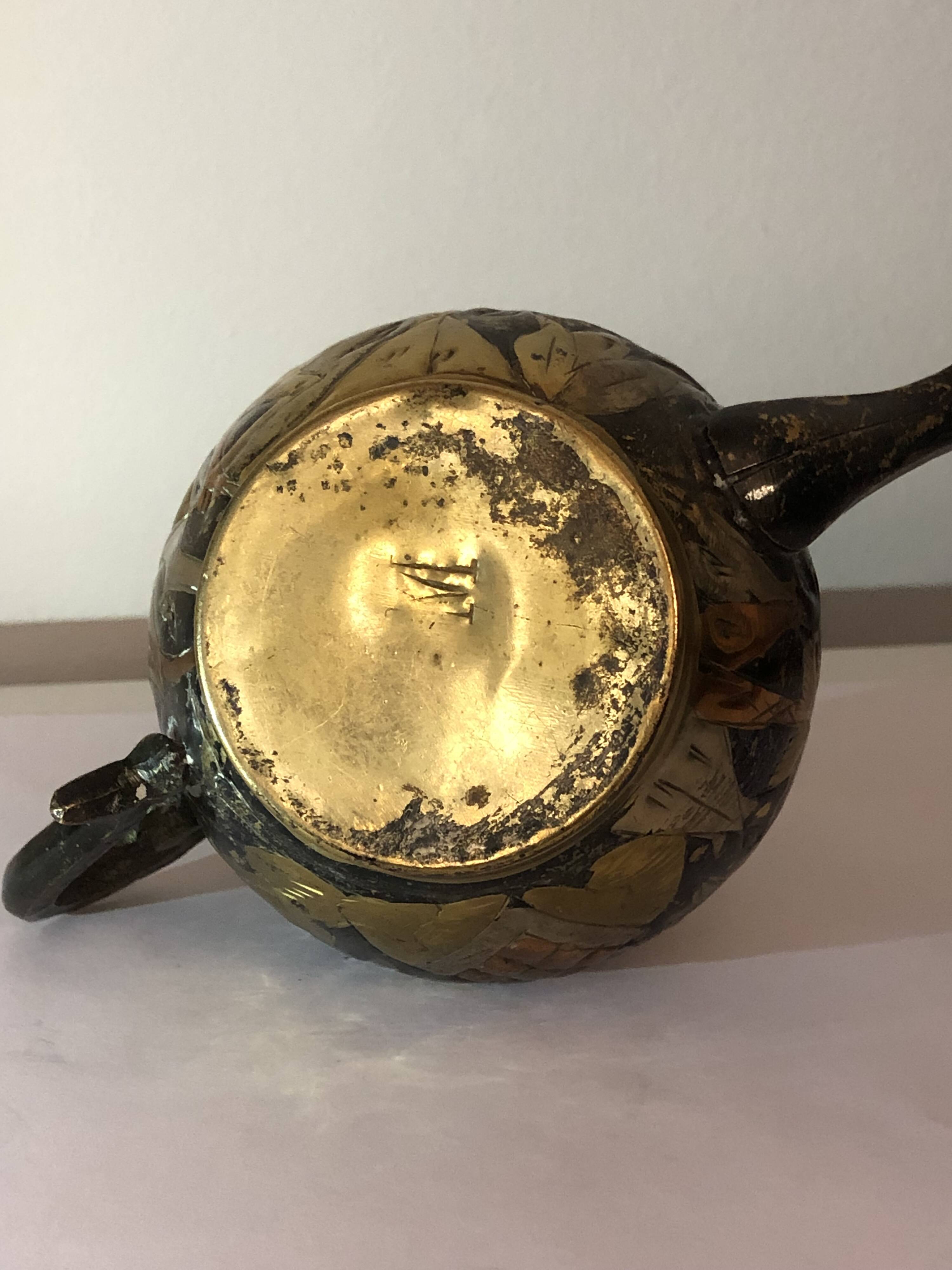 Oriental Teapot / North Africa