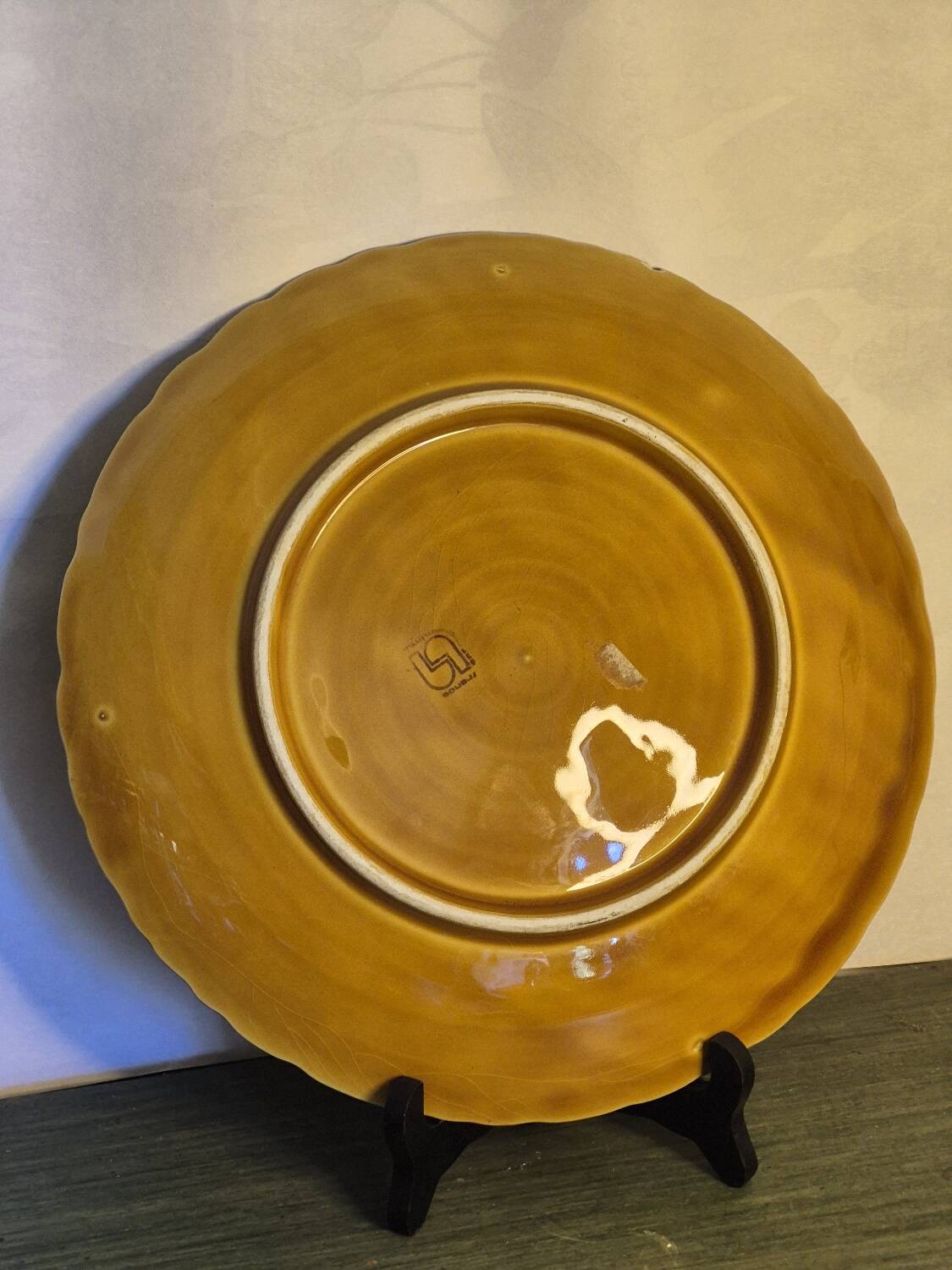 Sarreguemine slip dish