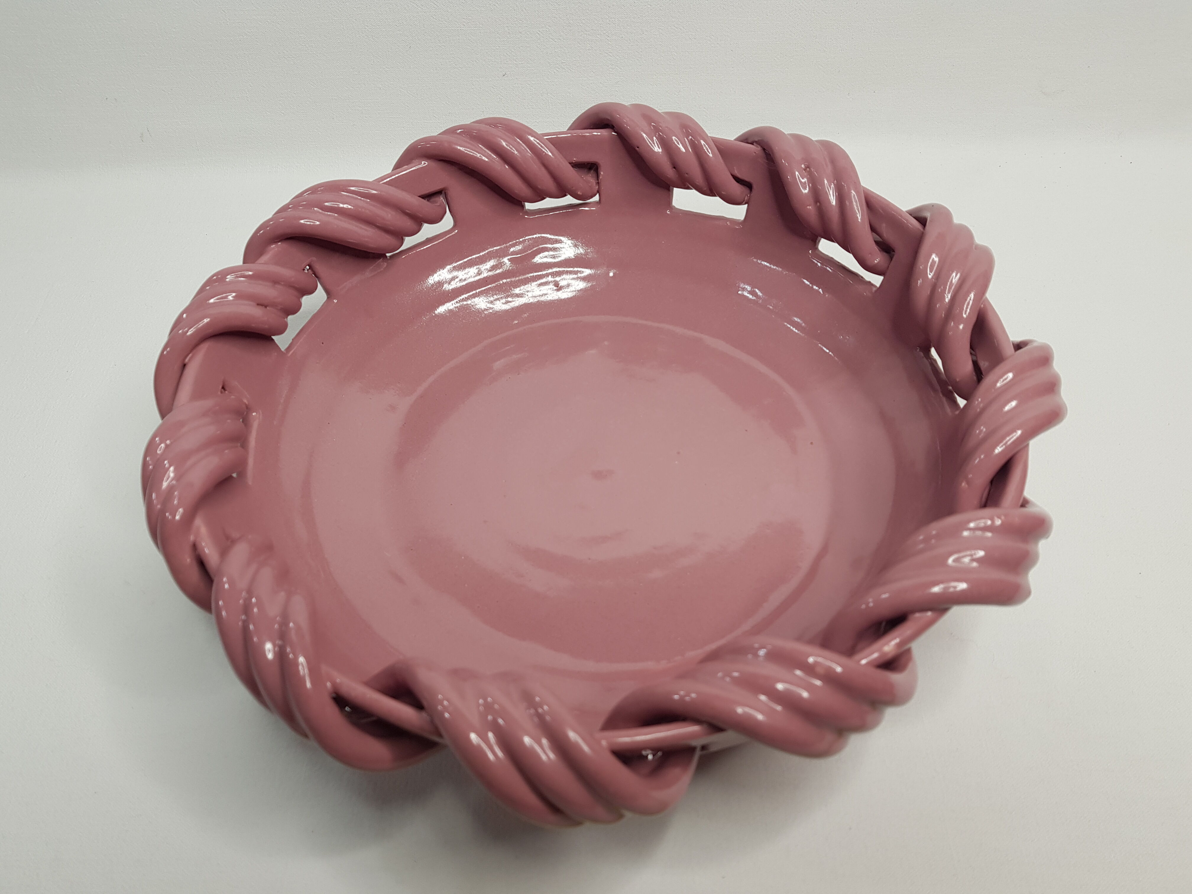 Ceramic dish, old pink by Yvon Roy, 31 cm